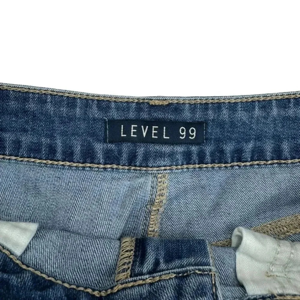 Level 99 Chlesea Cut Off Shorts in Hamptons - Picture 3 of 11
